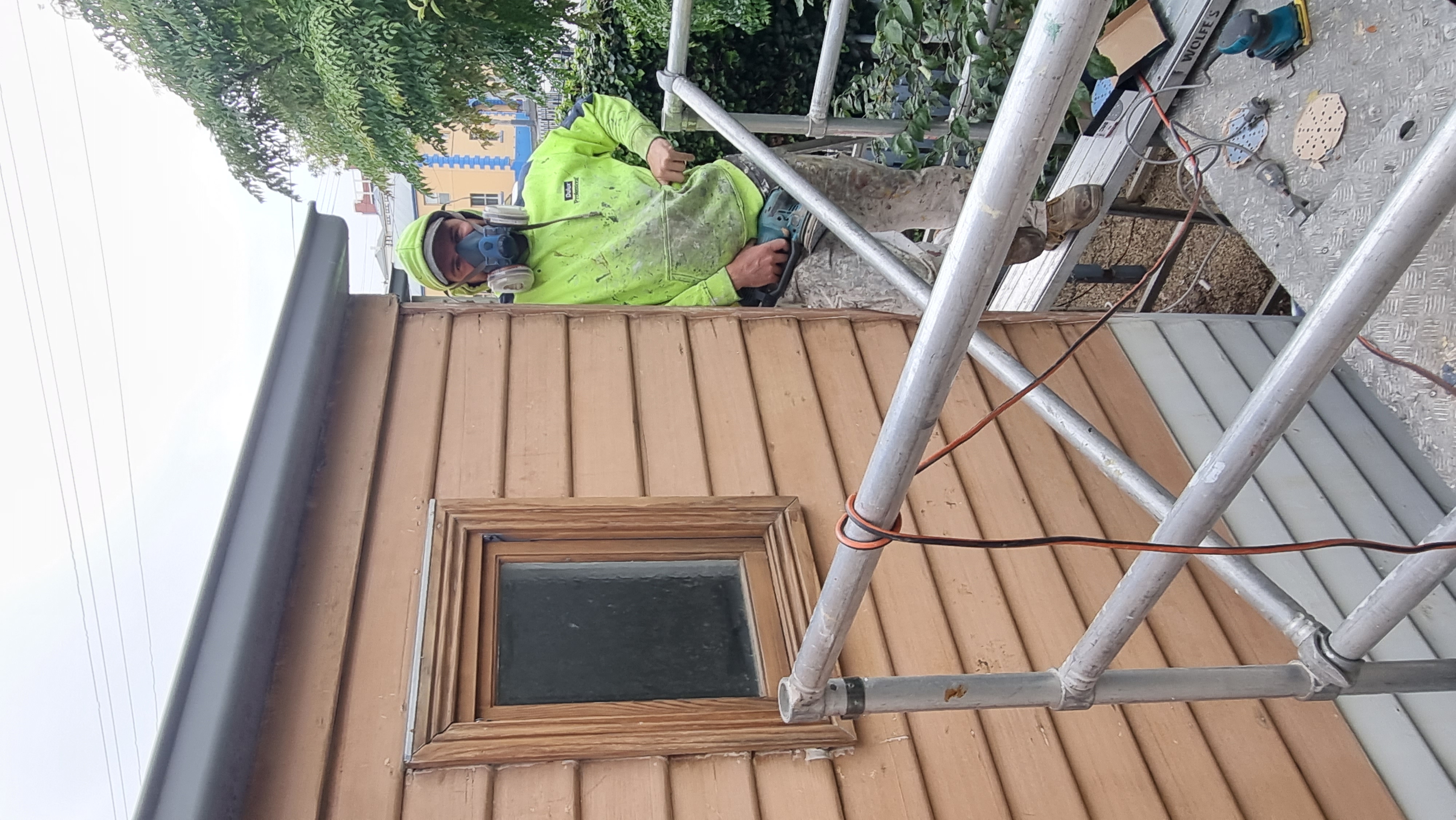 painter sanded weatherboards